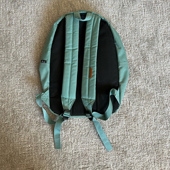 Herschel Settlement Backpack, mid-volume - Picture 2 of 4